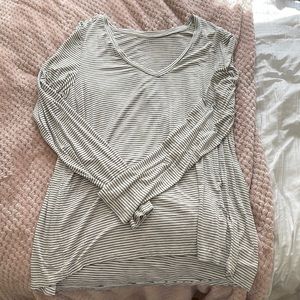 American Eagle soft and sexy long sleeve shirt